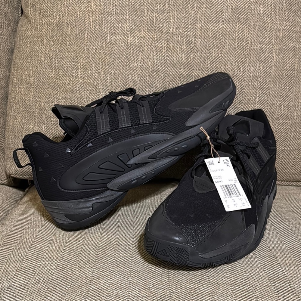 NWT Adidas Crazy BYW 2.0 Men Triple Black Basketball Sneaker/Shoe GX0043 Size 19